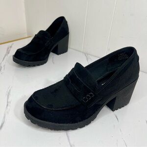 Sun + Stone Maycee Black Lug sole Loafers Suede Chunky Heel Loafers Size 7.5